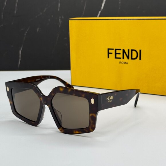 NEW FENDI FE40162F 52E HAVANA SUNGLASSES WOMEN FENDI - Picture 1 of 10